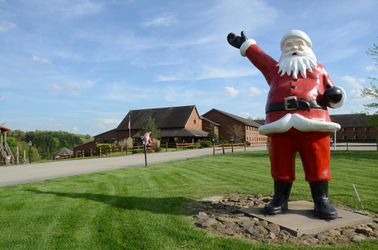 Santa'S Lodge Santa Claus Exterior foto